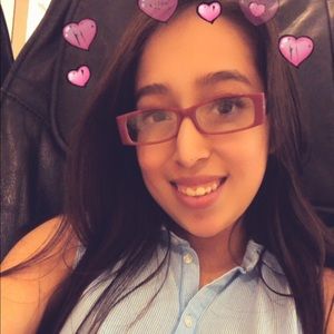 Meet your Posher, Ana